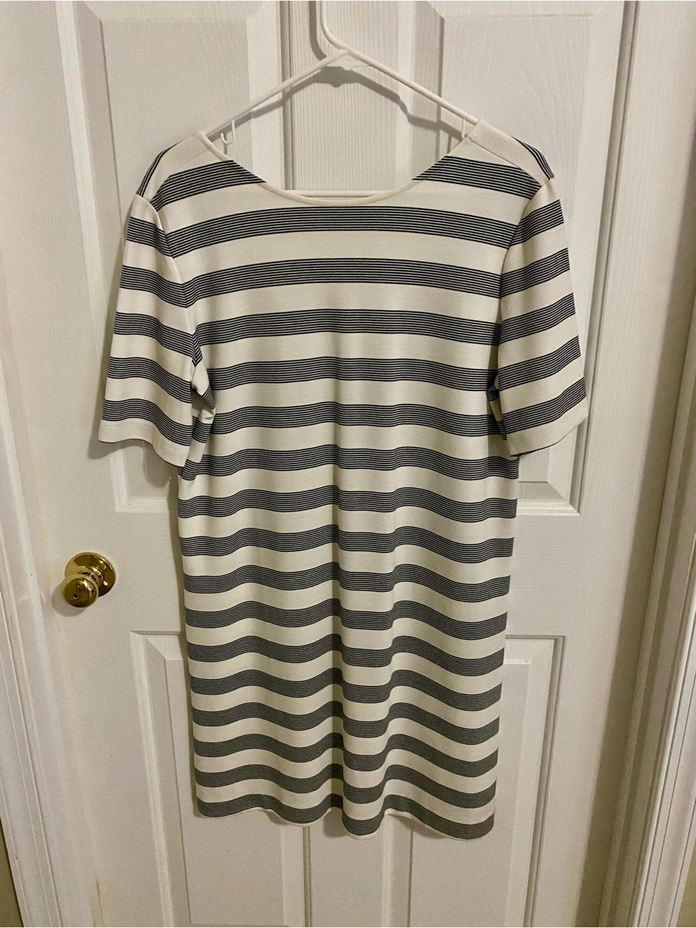 GAP Striped Short-Sleeve Shift Dress in Cream and Black